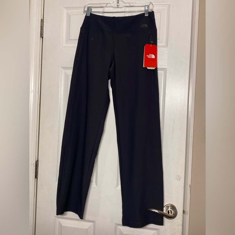 The North Face WOMENS Flashdry PANTS Size S New With Tags